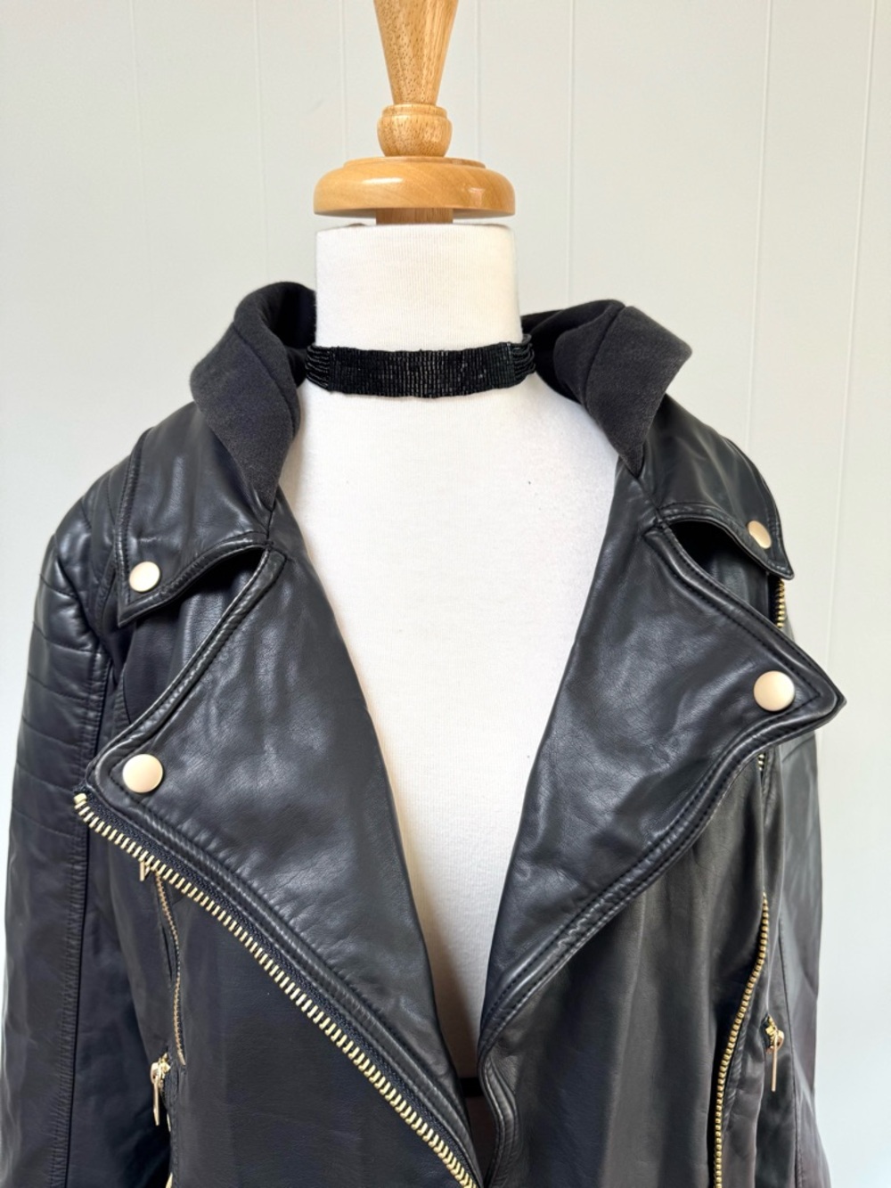 🔥Free People We The Free Harriett Black Vegan Leather Hooded Moto Jacket *Tear* - Picture 9 of 15